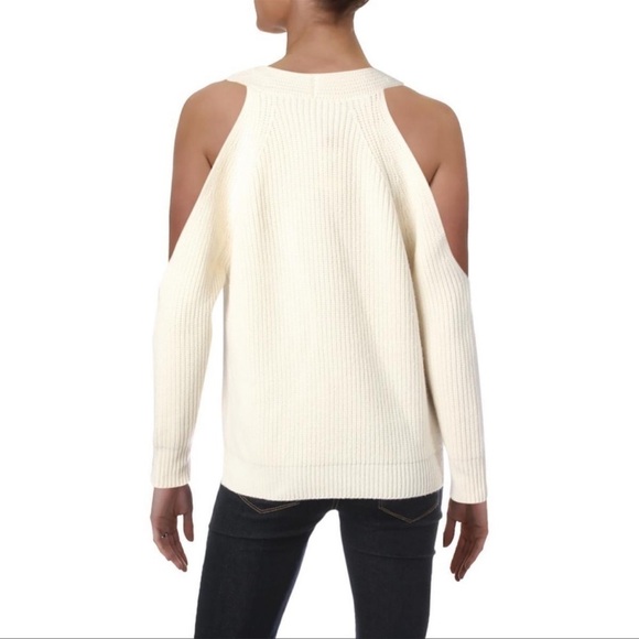 Michelle Mason Cold Shoulder Ribbed Knit Cream Sweater Size Med - Picture 2 of 7